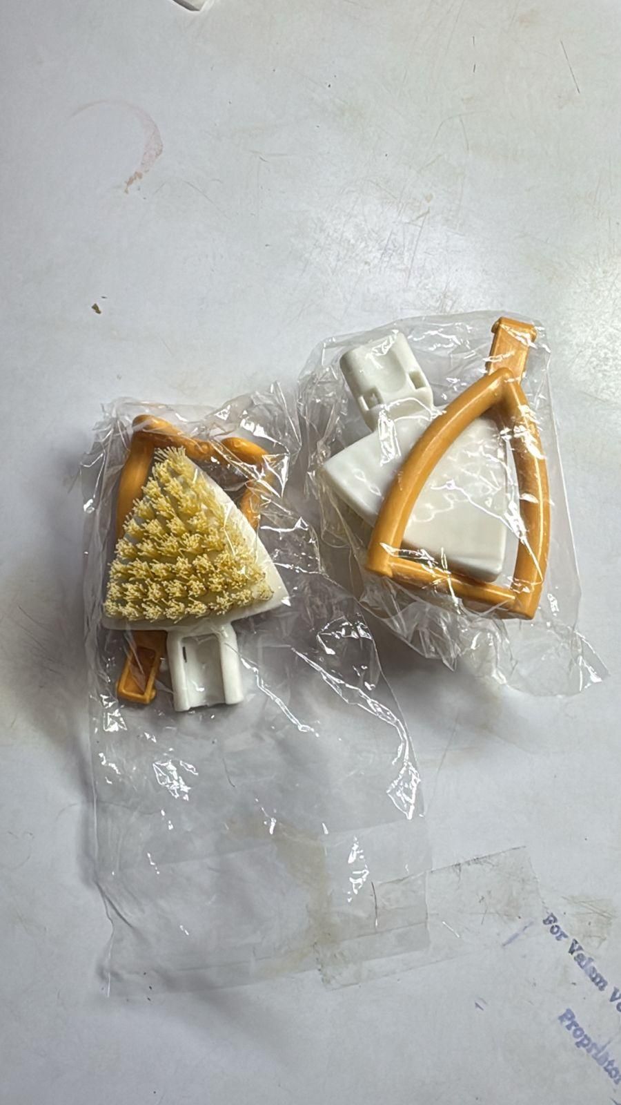 Foldable Triangular Gap Cleaning Brush with Soap Holder (Pack of 2)